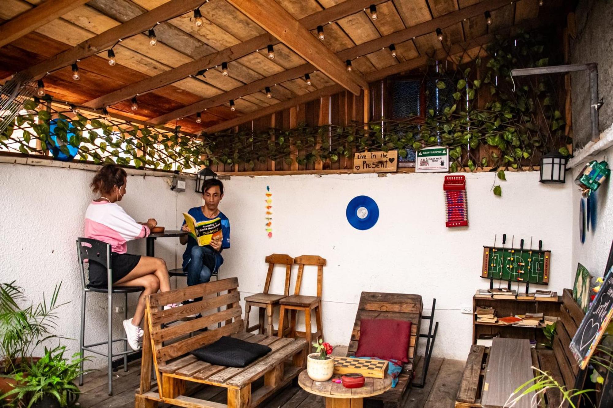 Casa Almarita - Hostal, Bar Y Restaurante * Medellín