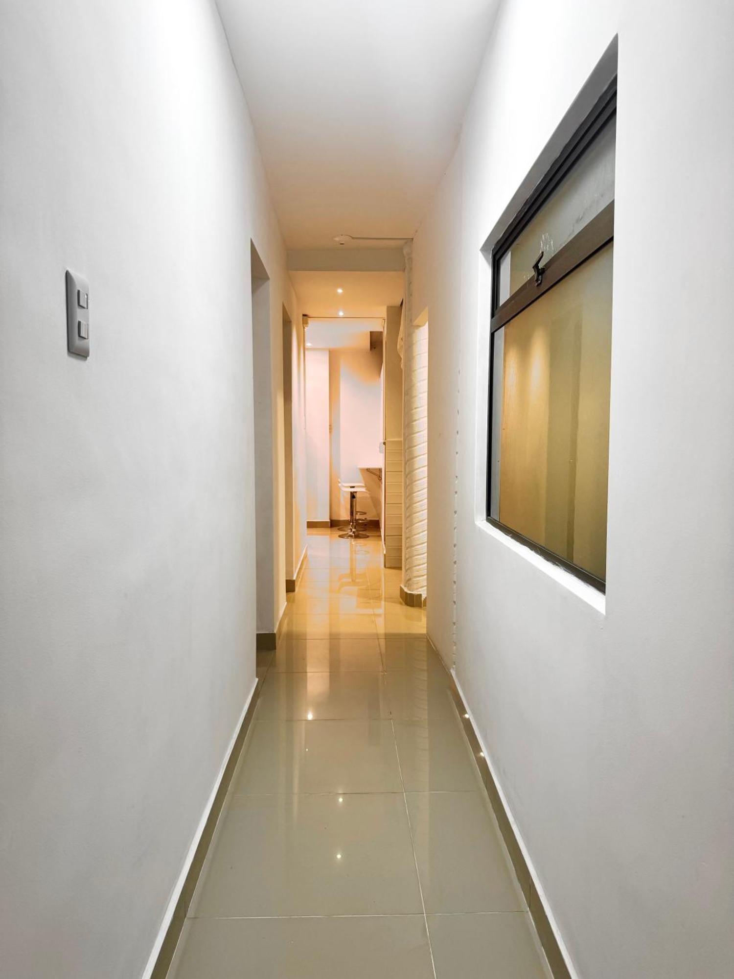 Apartamento El Poblado 4 Bedrooms 2 Bathrooms With Terrace