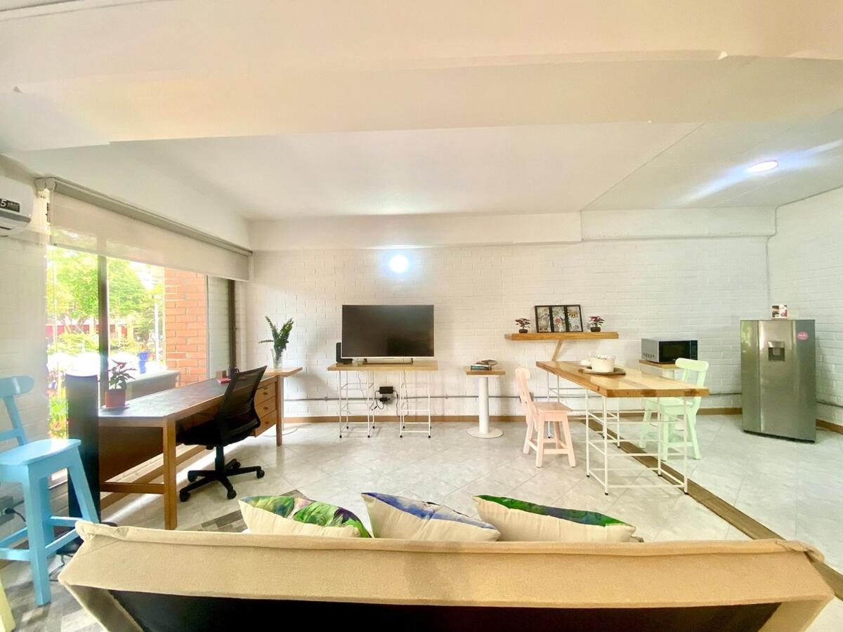 Cozy Loft At Parque Del Poblado,