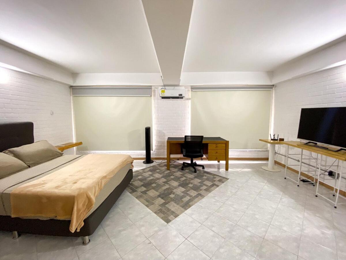 Cozy Loft At Parque Del Poblado, *