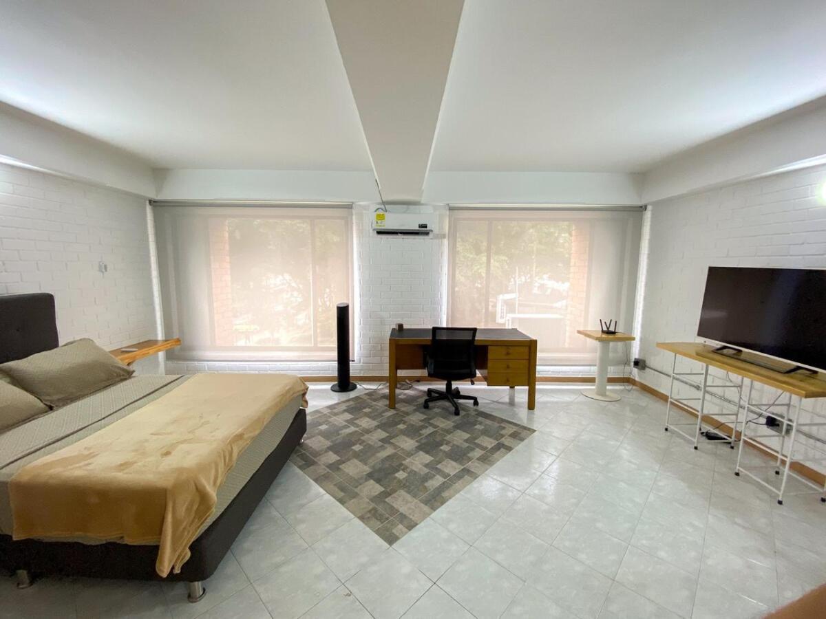 Cozy Loft At Parque Del Poblado, * Medellín