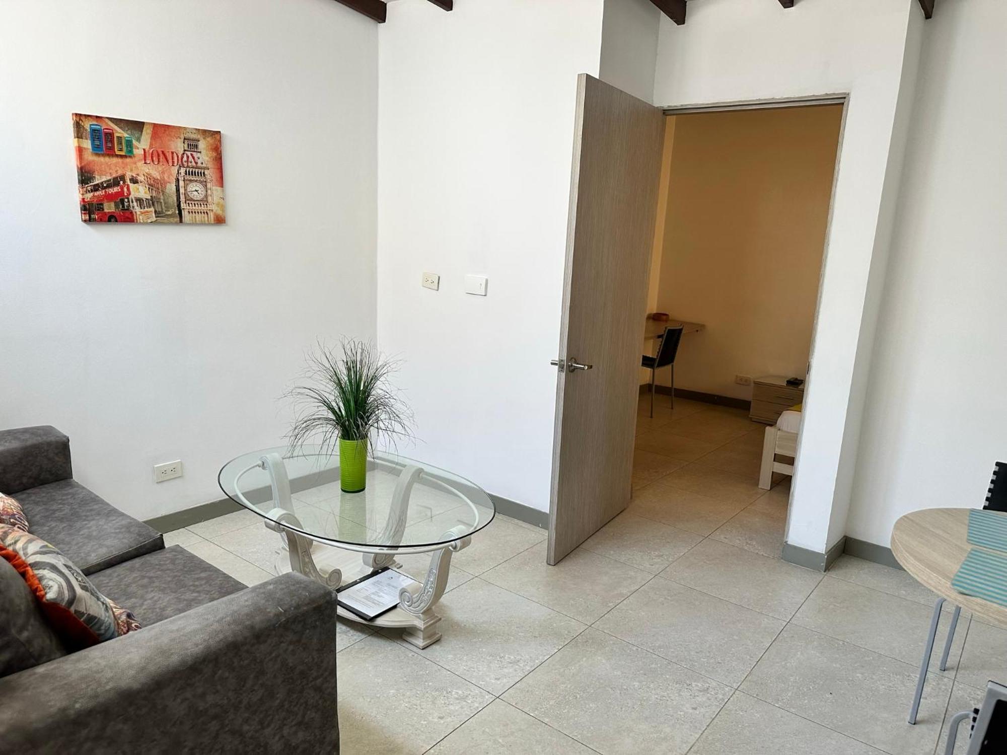 Apartamento Amoblados Estadio