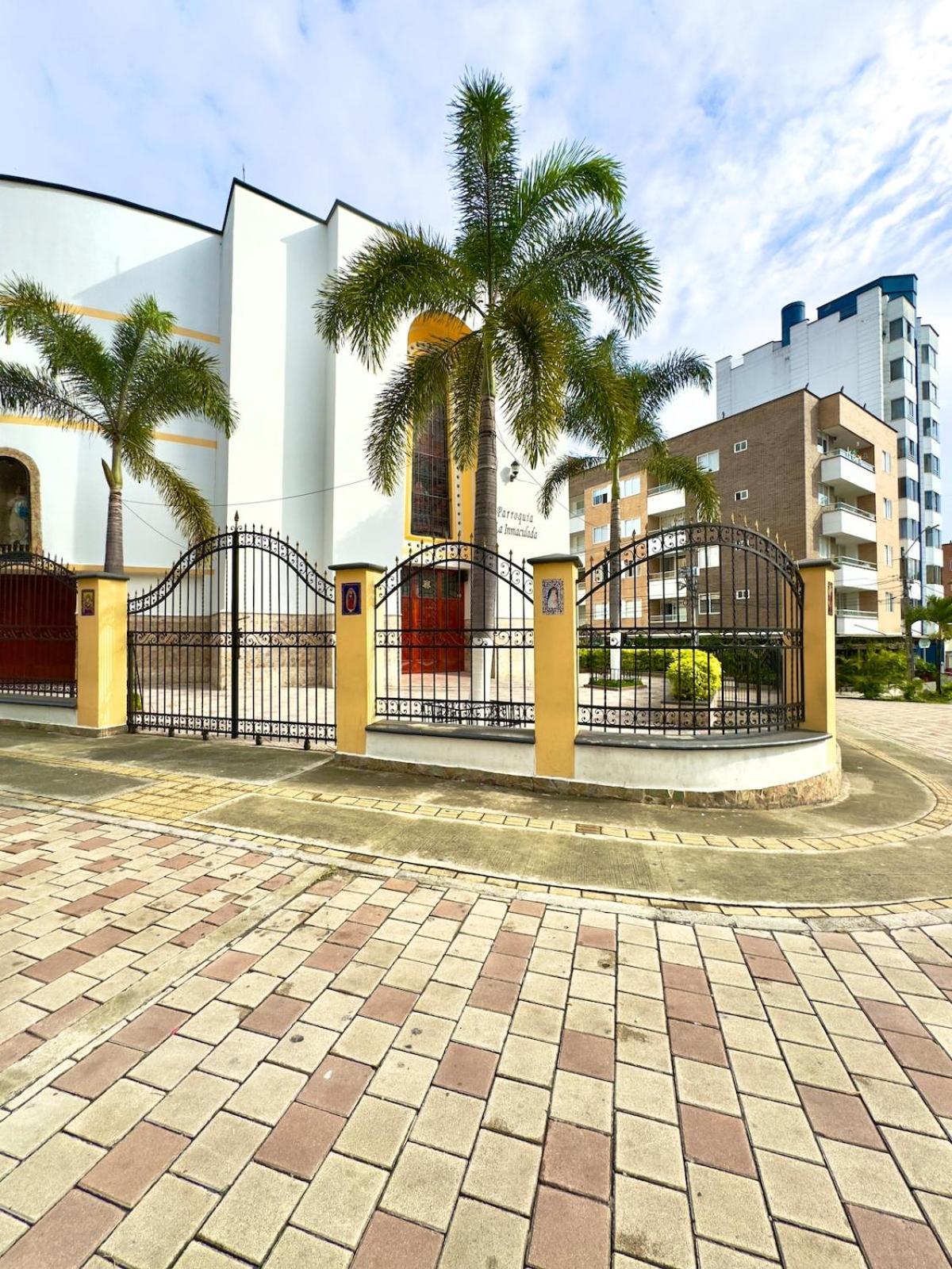 The Yellow Corner Apartment Medellin