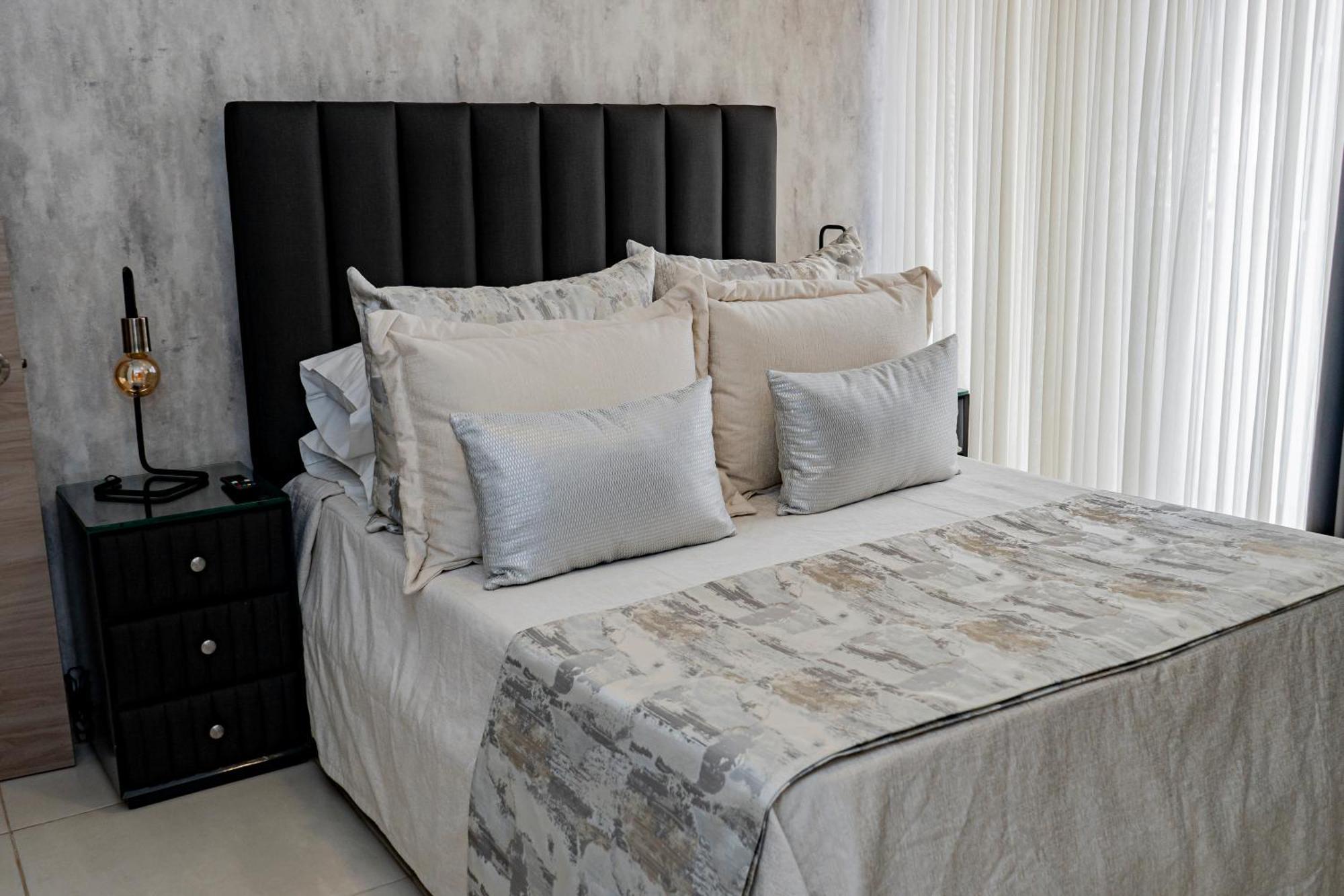 Gema Lujosos En Laureles Apartment Medellin