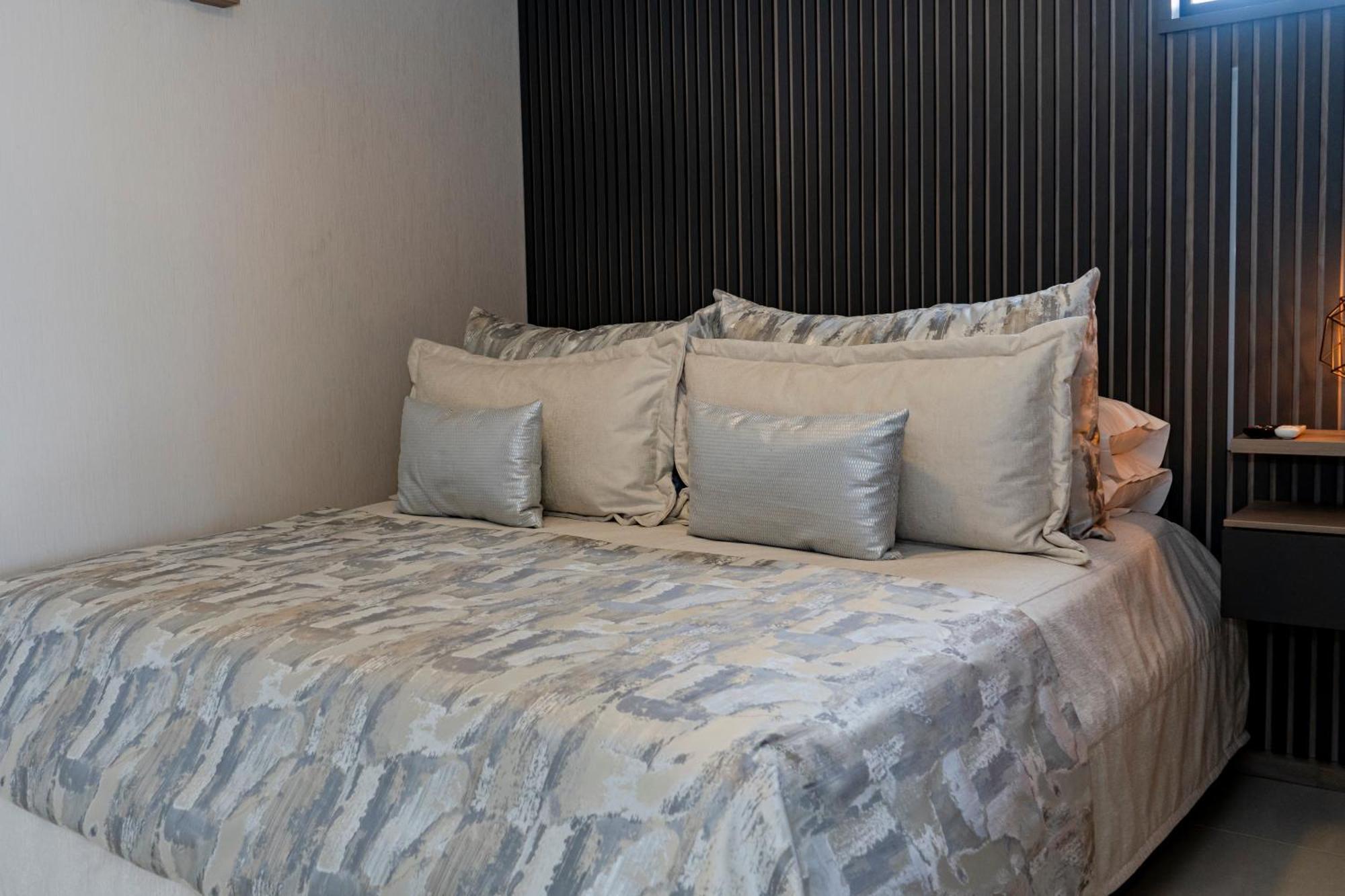 Gema Lujosos En Laureles Apartment Medellin