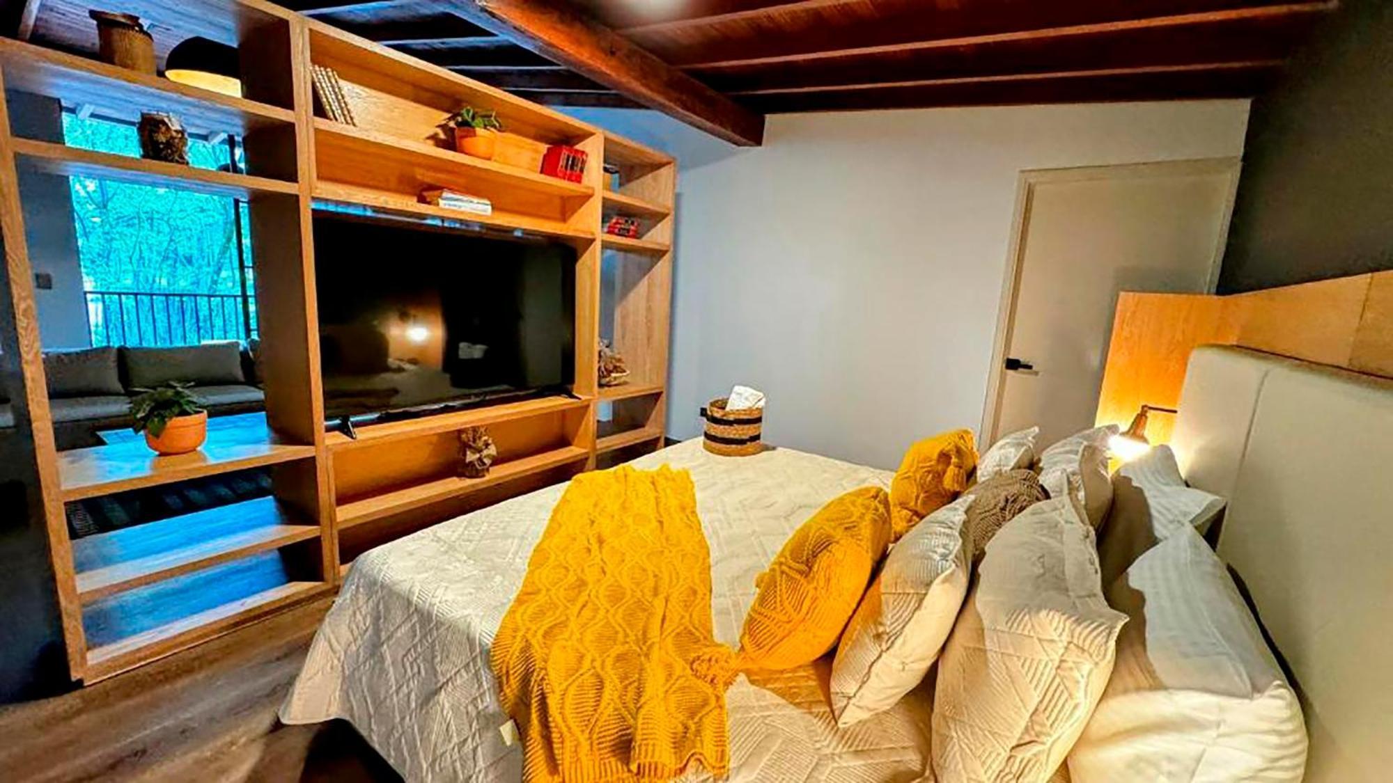 Milla De Oro Familiar Deluxe Con Jacuzzi Poblado Medellín
