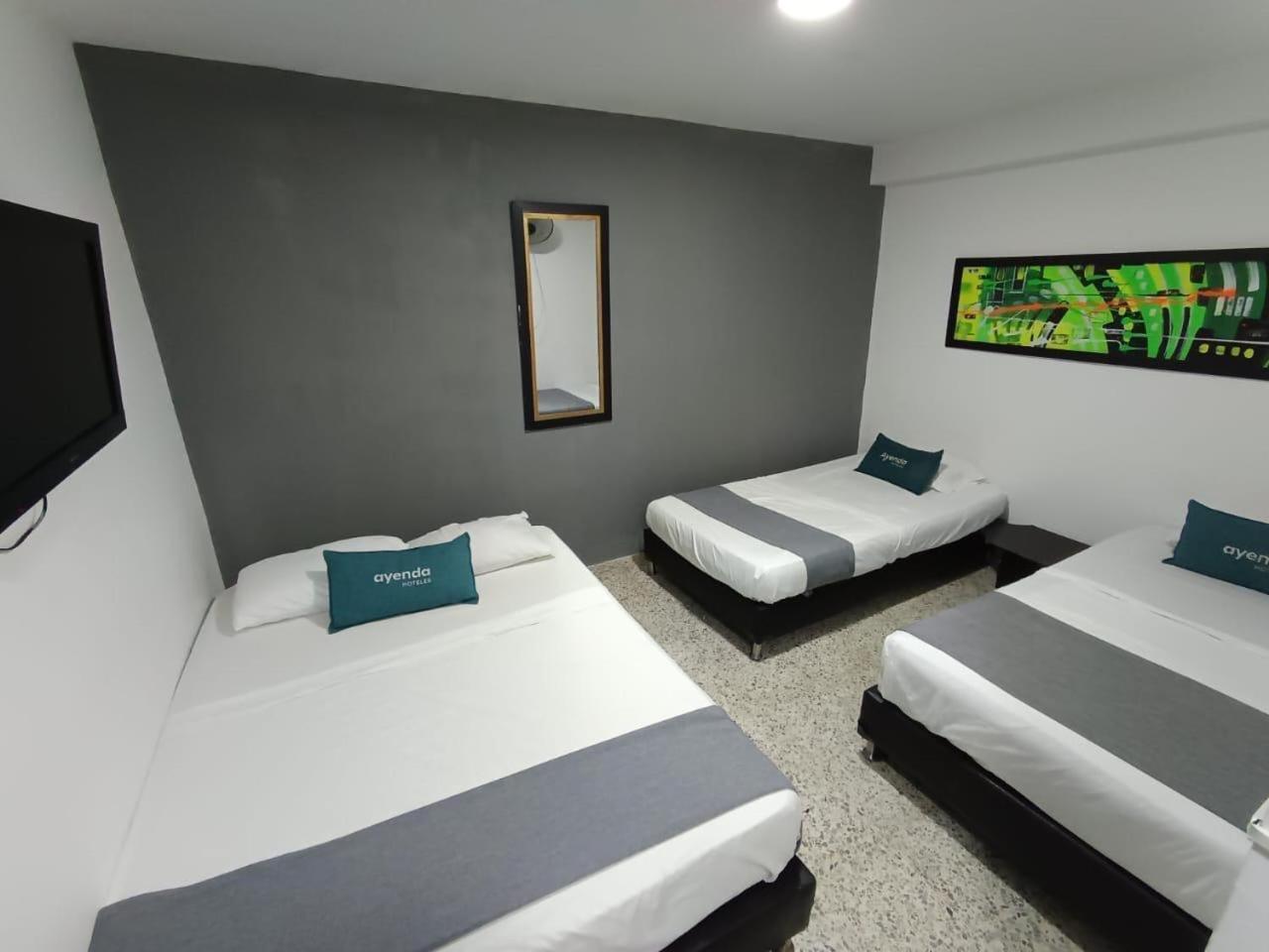 Jc 43 Hotel