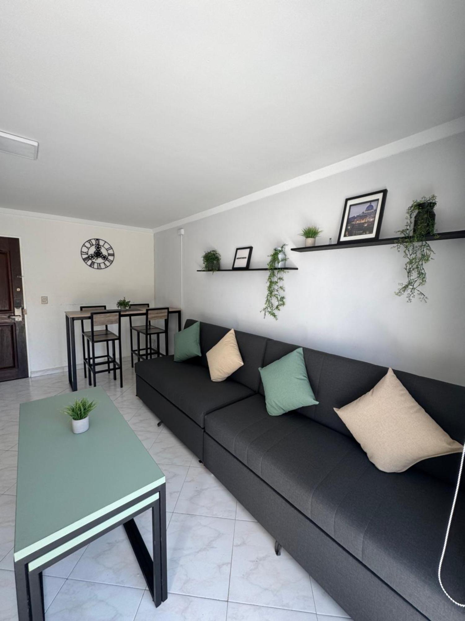 Apartamento En Laureles