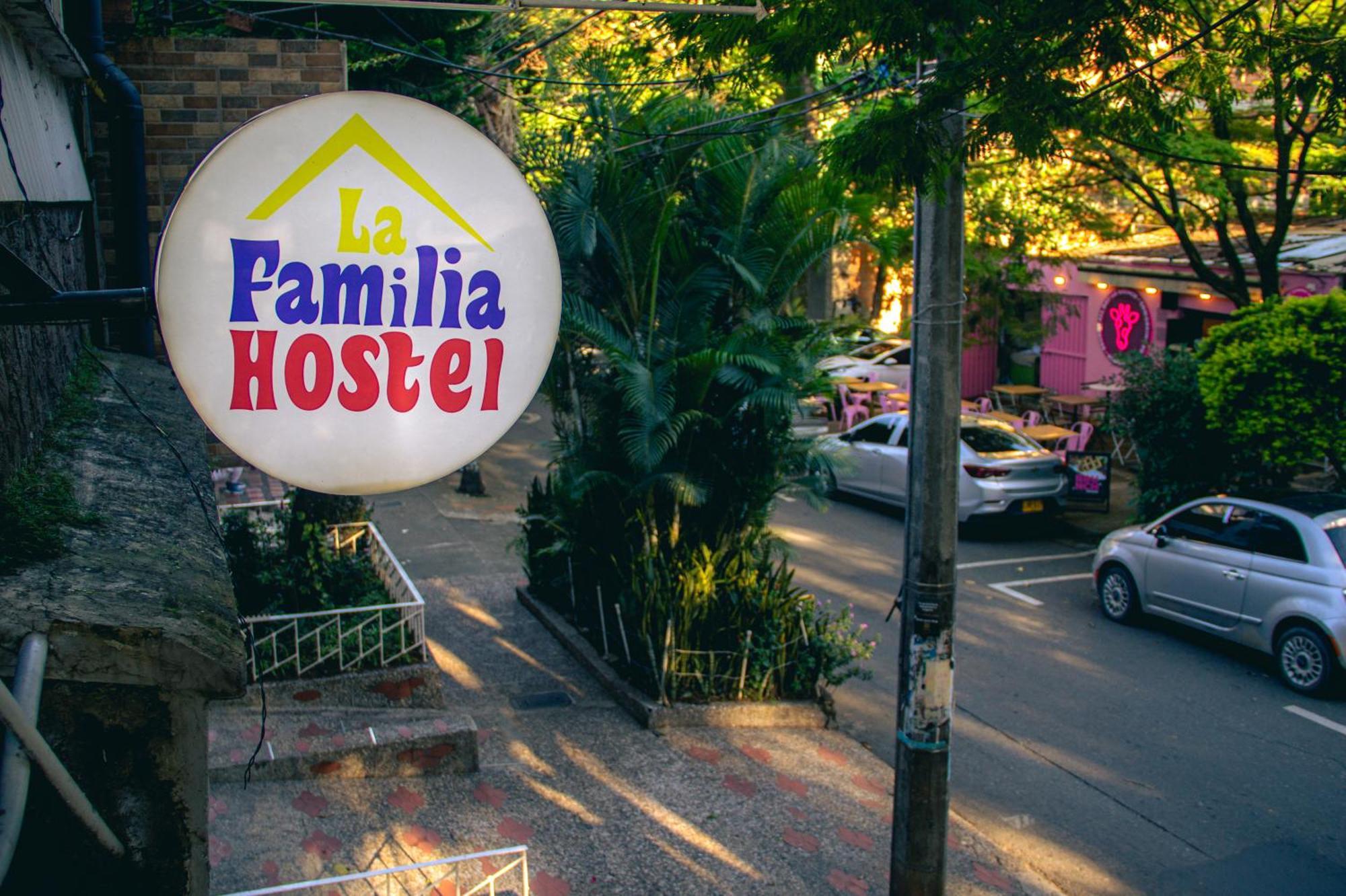La Familia - Manila Hostel