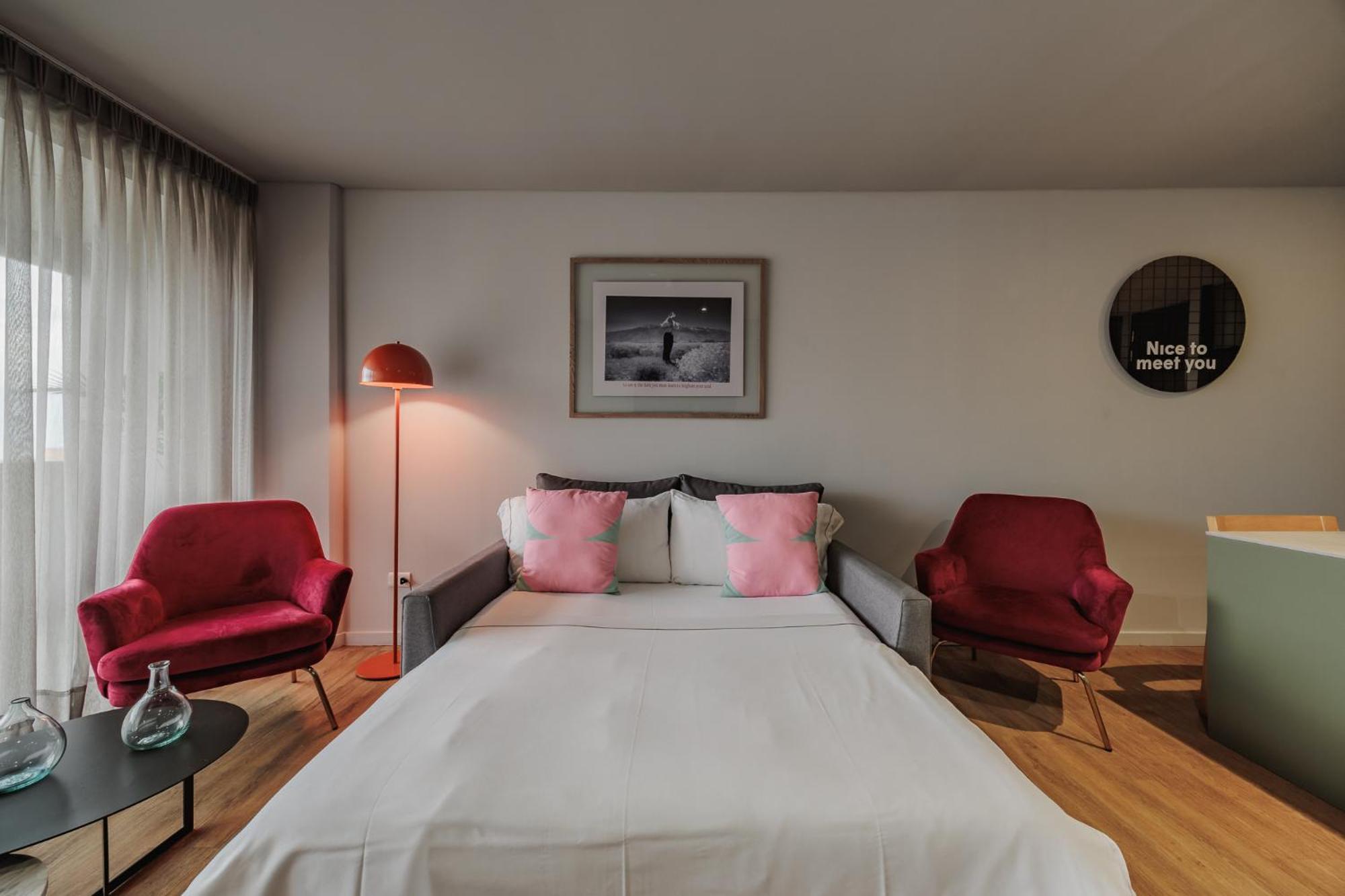 Hotel Versus Medellín