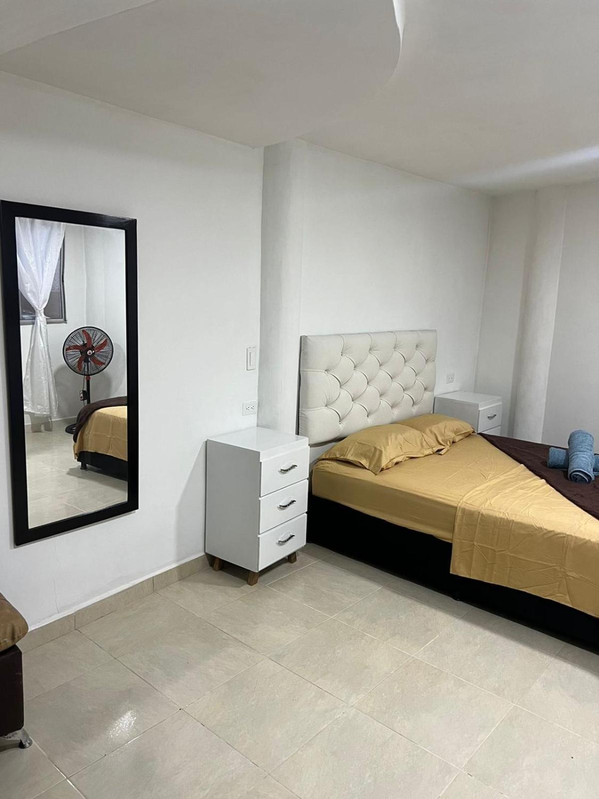 Apartamento Apartamento Ideal Descubre El Graffiti De Medellin *