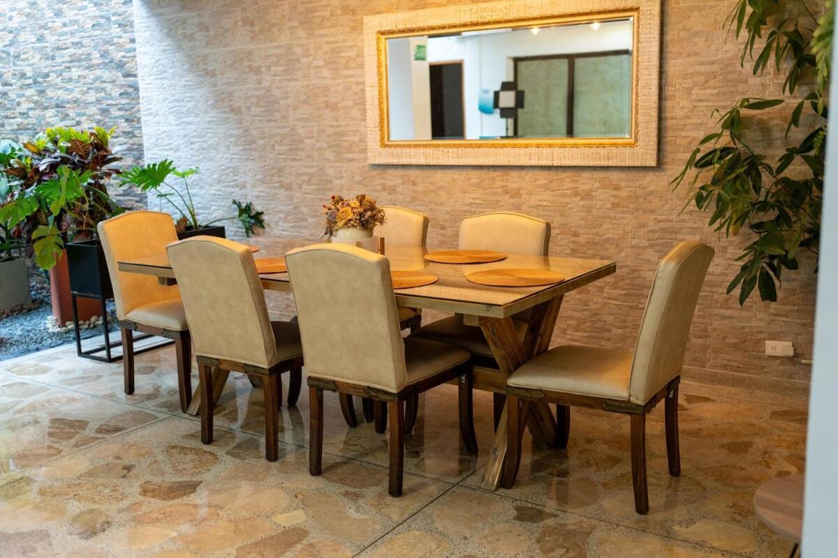 Casa Laurel Boutique Completo Villa *