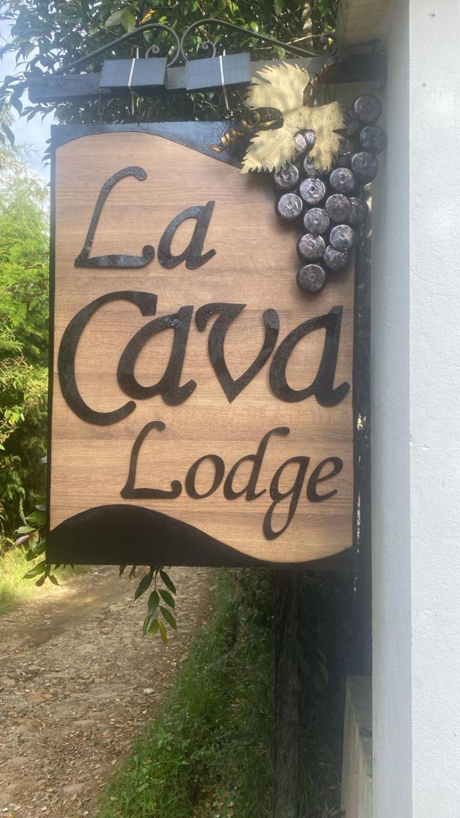 Cabernet - La Cava Chalet *