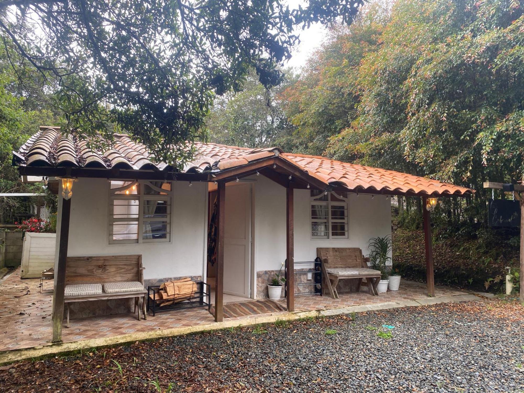 Chalet Cabernet - La Cava *
