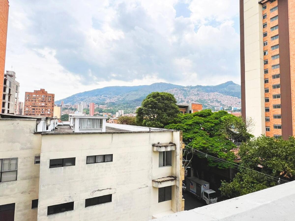 Con Terraza Y Vista En Apartment Medellin