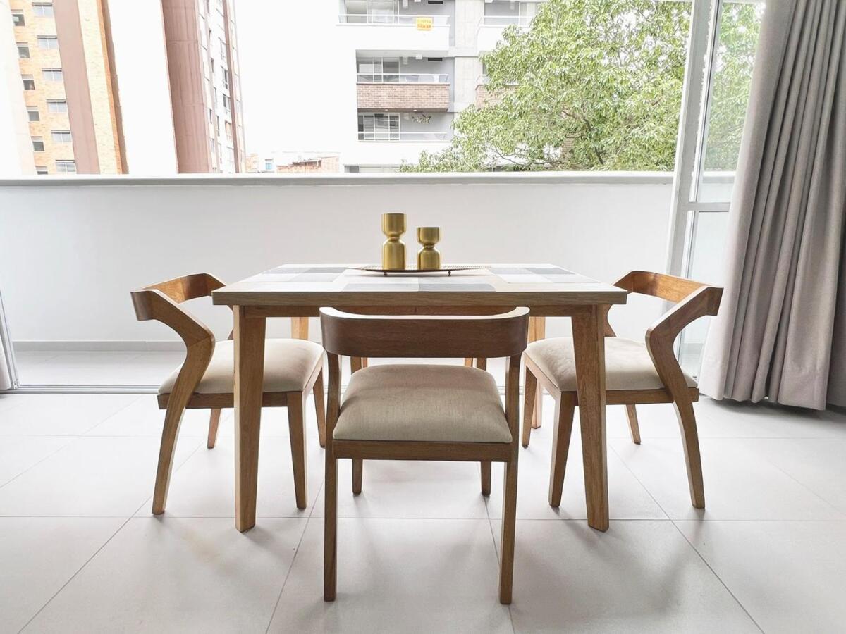 Apartment Con Terraza Y Vista En *