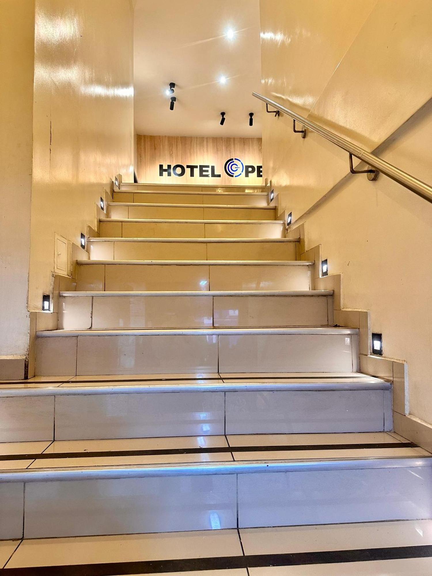 Hospedaje,centro, Medellin,only,adults,turismocolombia-fit