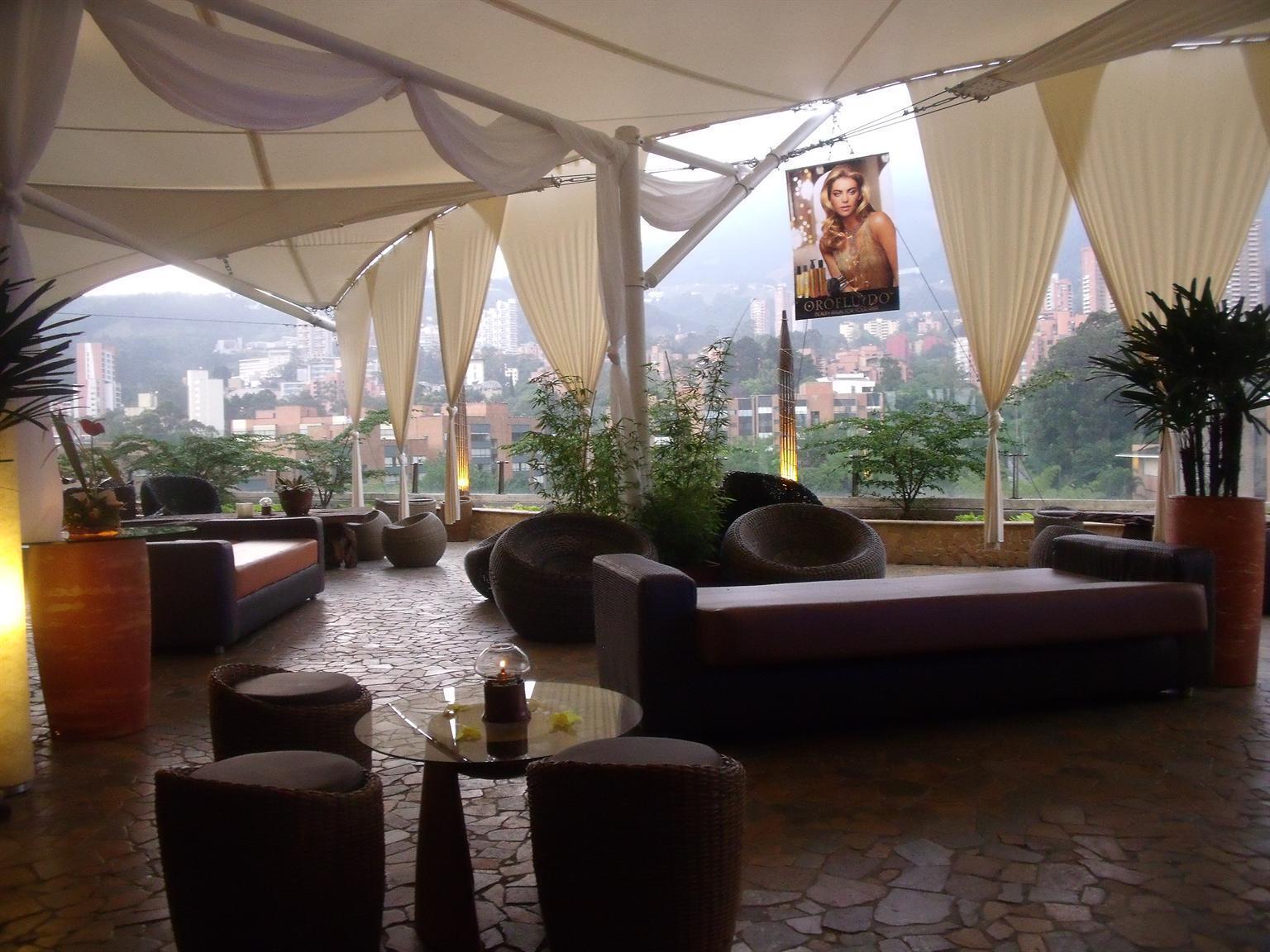 Hotel Diez Categoría Colombia Medellín