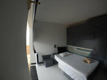 Ayenda 1224 Pixel House (adults Only) 2*