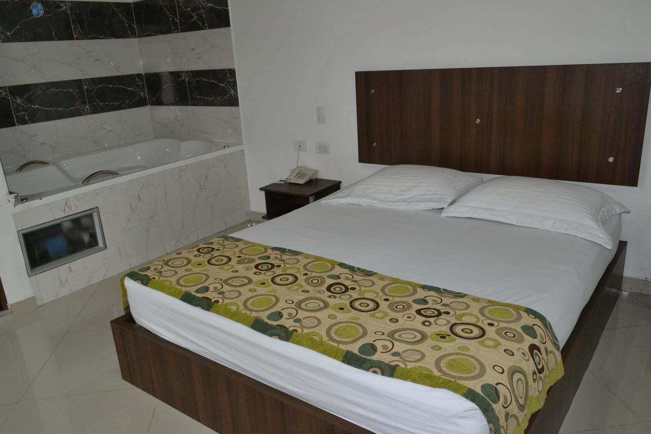 Punto Dos Suites Hotel económico Medellín