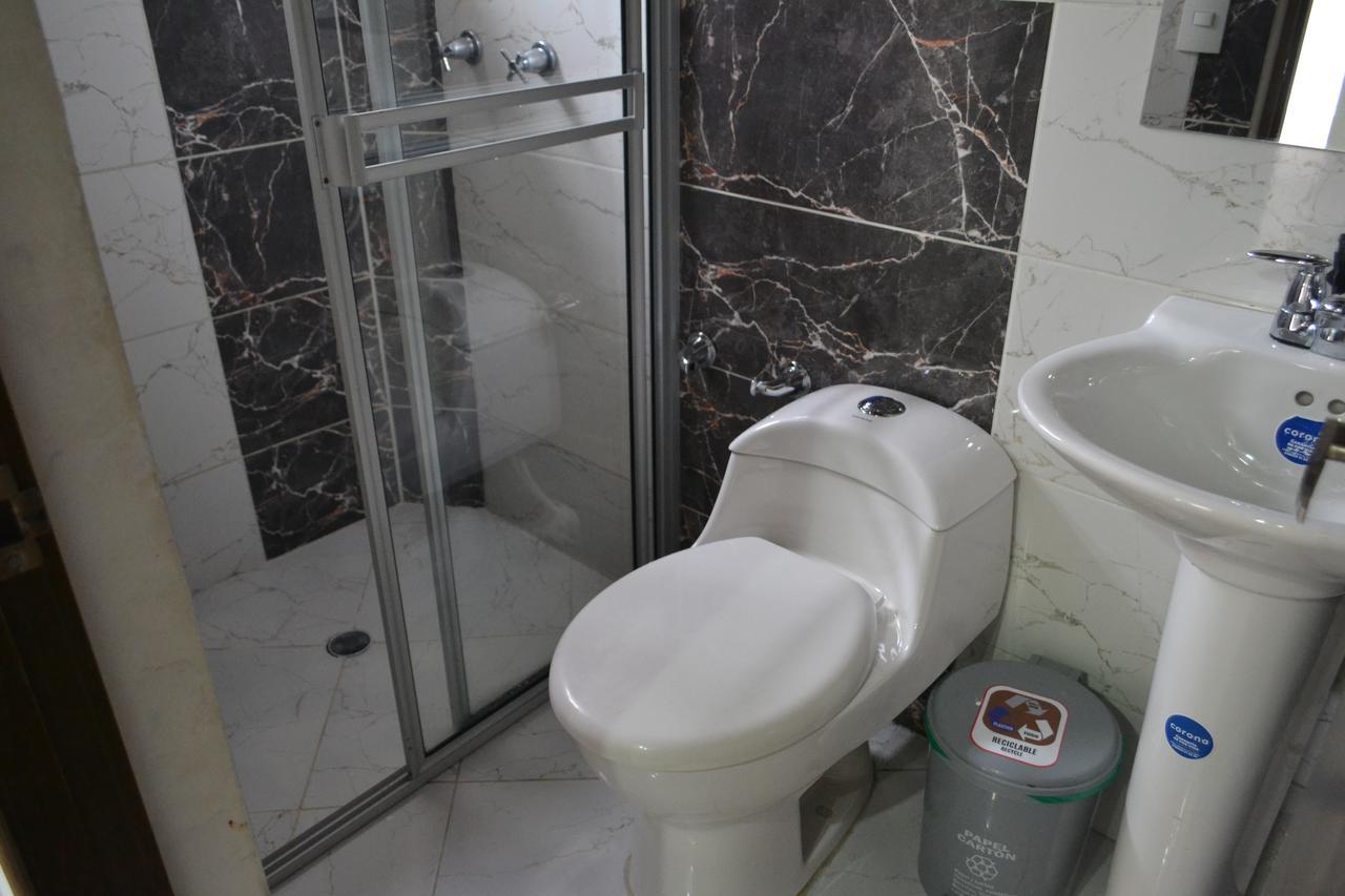 Hotel económico Punto Dos Suites Medellín