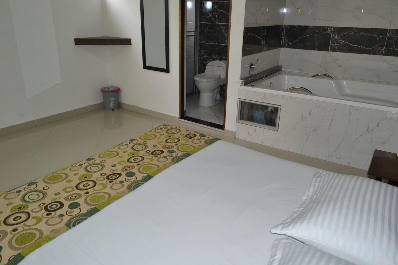 Punto Dos Suites Hotel económico Medellín