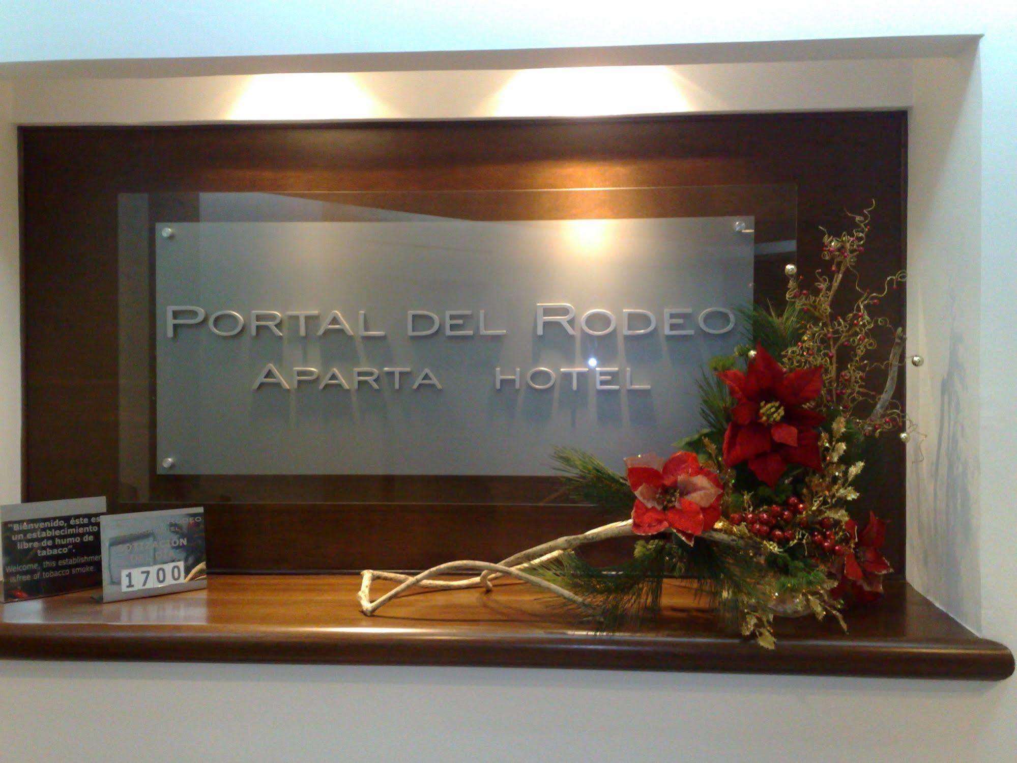 Portal Del Rodeo Apartahotel