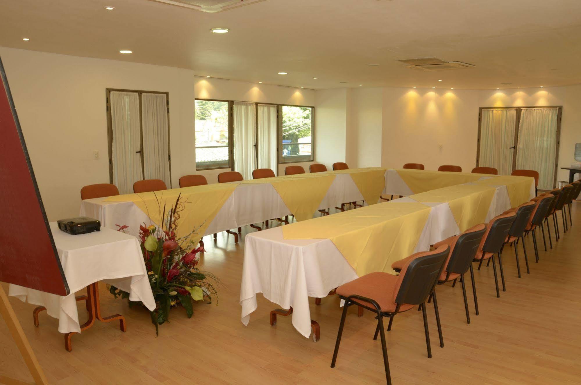 Hotel Casa Victoria 4*
