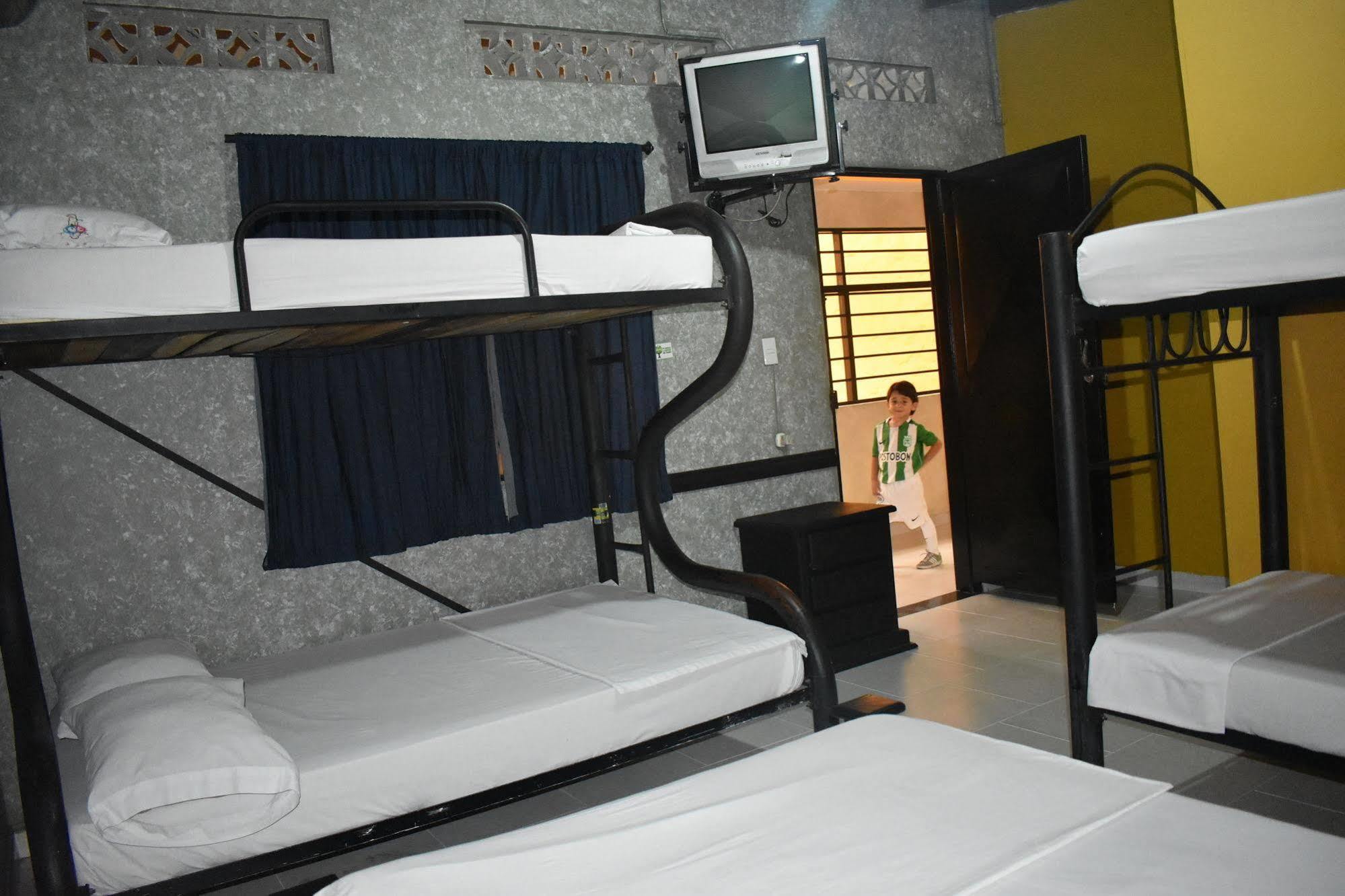 Hotel Ayenda De San Juan 3*