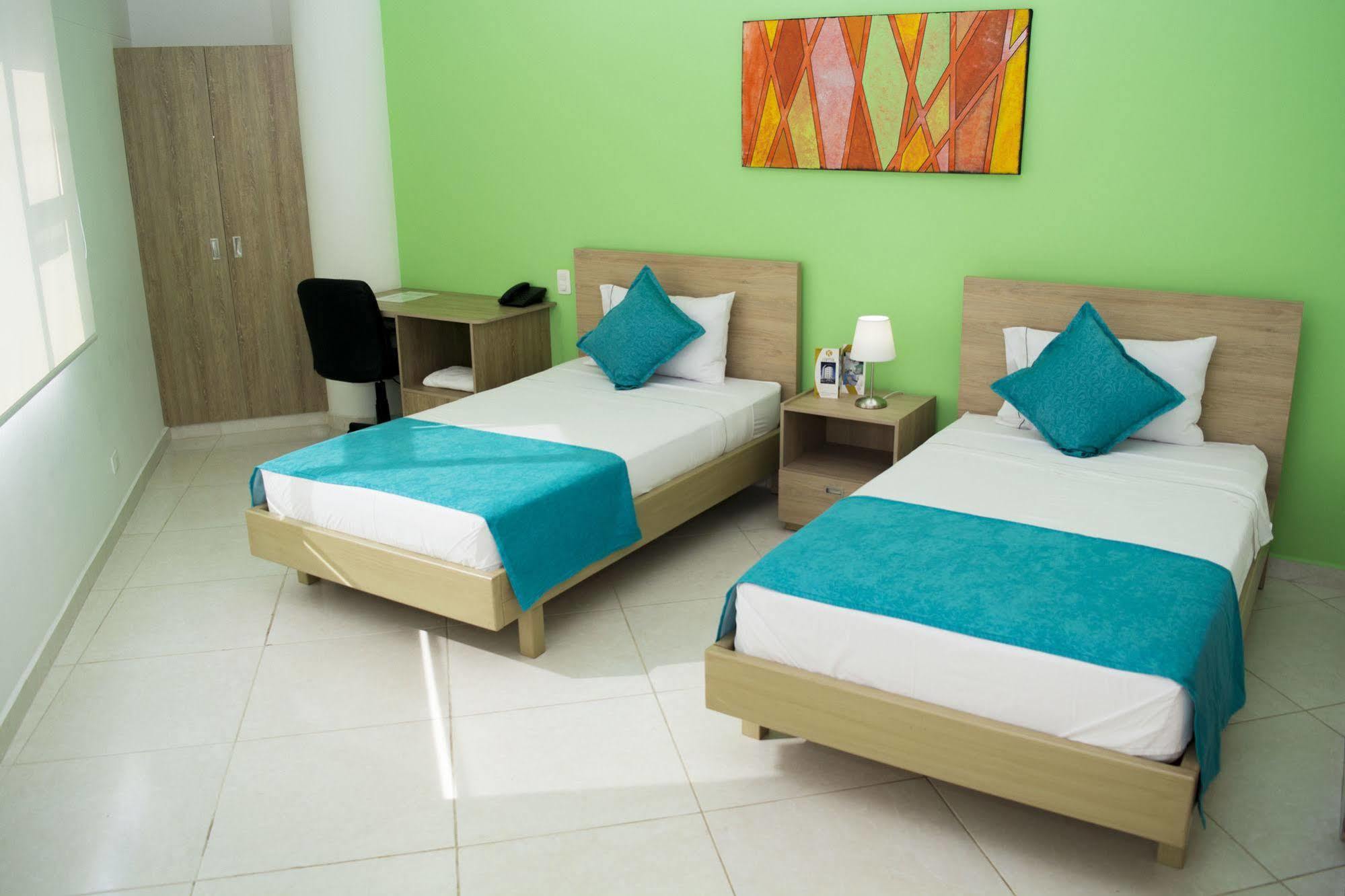 Hotel Kapital 3*