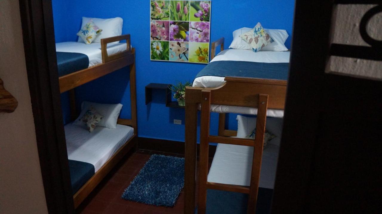 El Jardin De La 10 Pensión