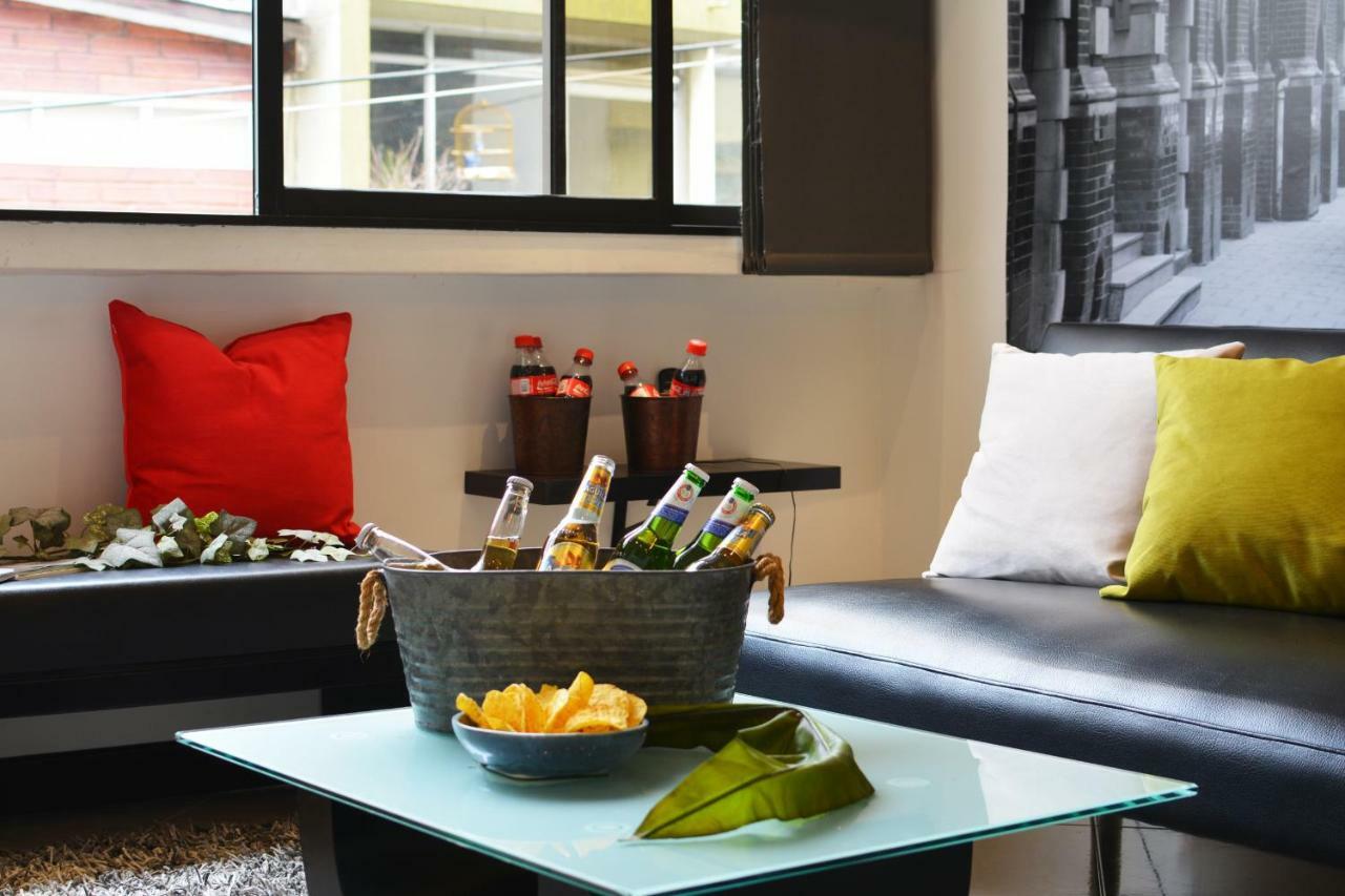 Poblado Suites By Lifeafar