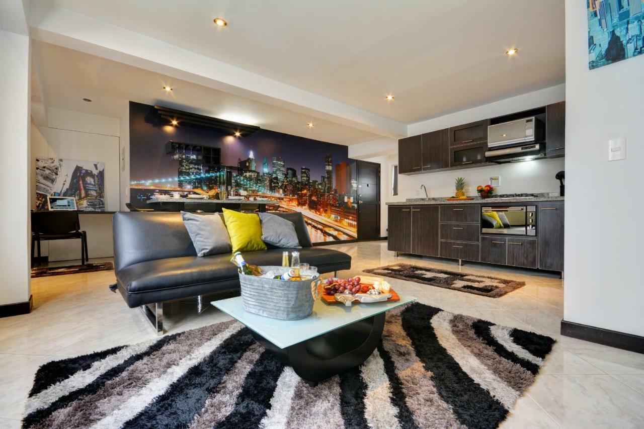 Poblado Suites By Lifeafar Apartamento
