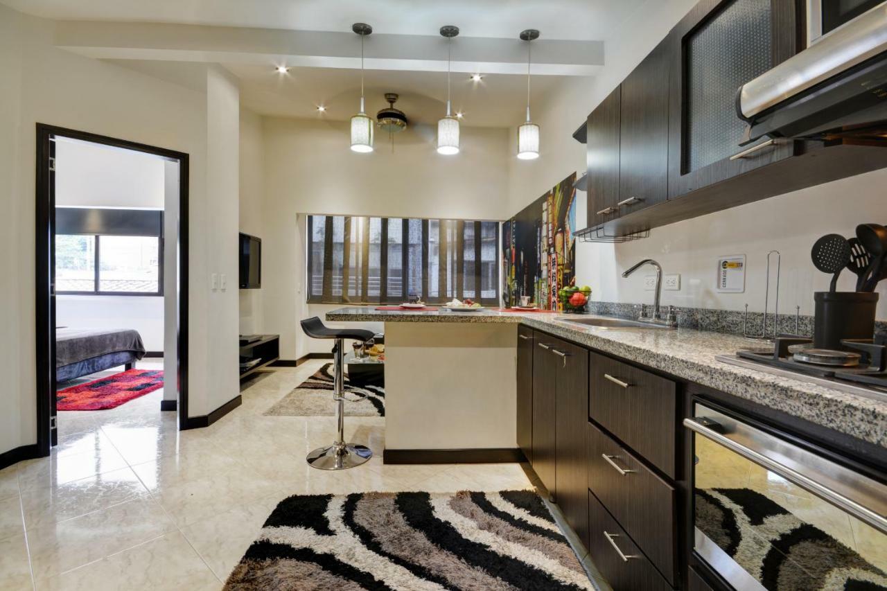 Apartamento Poblado Suites By Lifeafar