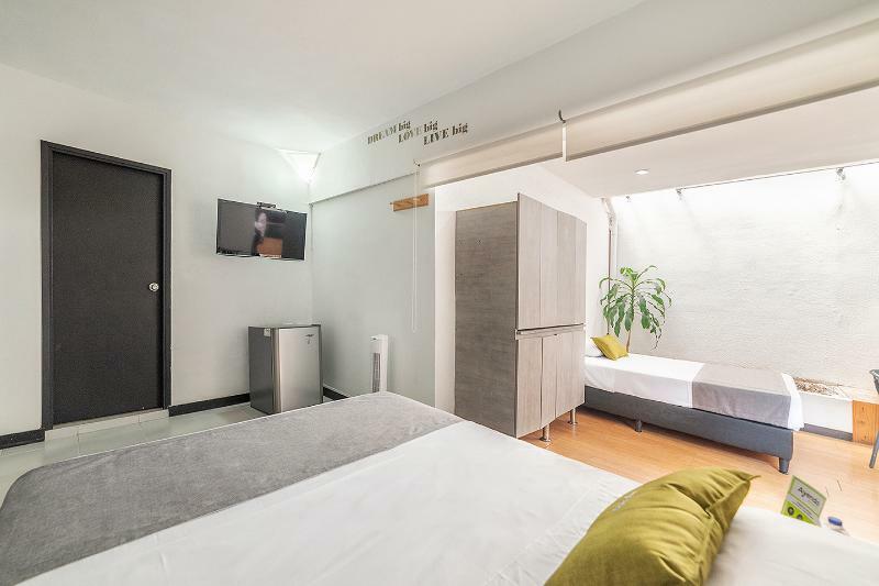 Hotel Ayenda 1224 Pixel House (adults Only) 2*