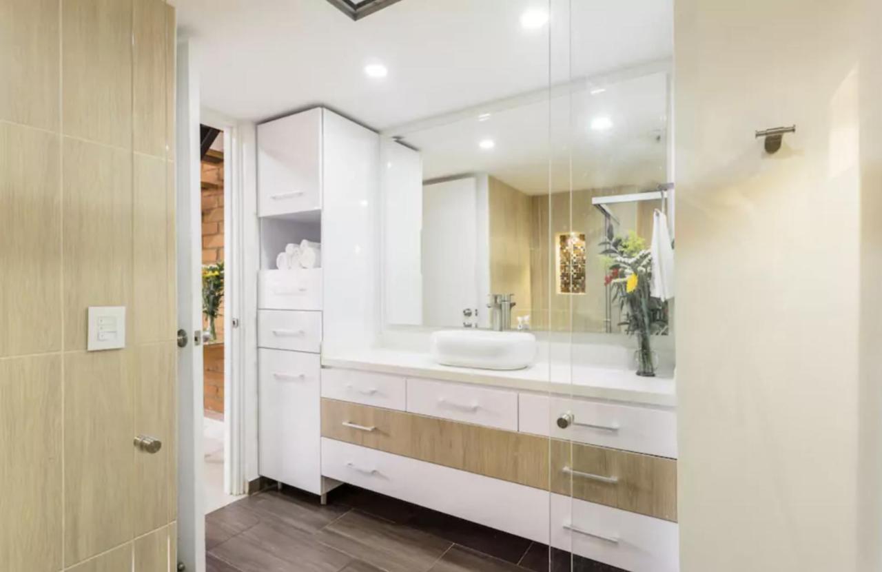 Hermoso Y Acogedor Apartamento Privado En El Centro De Medellín