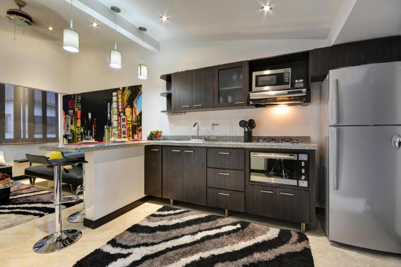 Poblado Suites By Lifeafar Apartamento Medellín