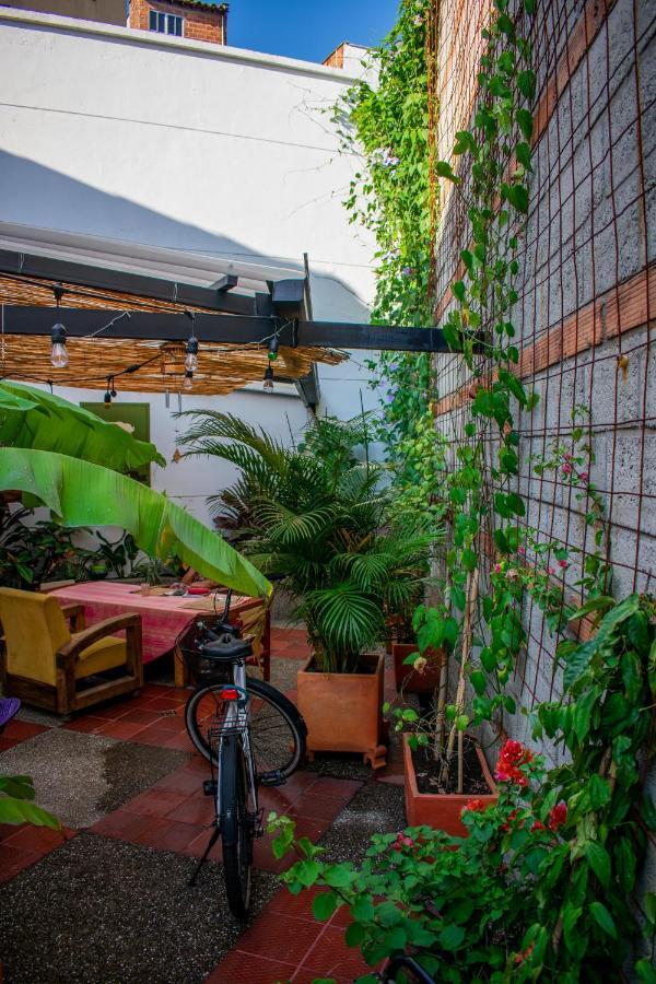 Casa Cliche Hostal *