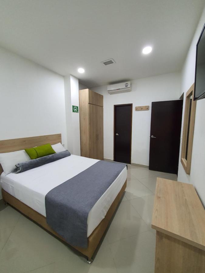 Laureles Park Hotel