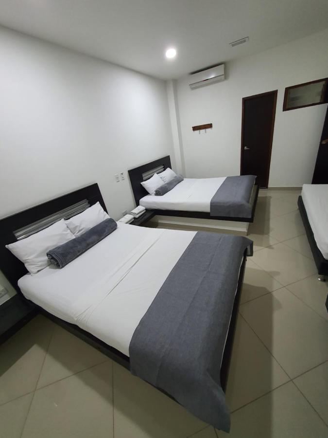 Laureles Park Hotel