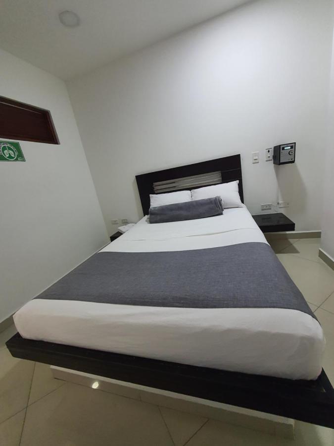 Laureles Park Hotel