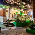 Lleras Green Hotel