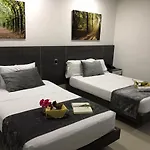 Hotel Poblado 10