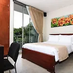 Hotel Primavera Plaza Medellin