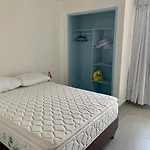 Charming Apartment In Downtown - Home Aris 301