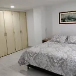 Studio Apartment next to el Parque del Poblado
