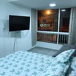 Aparta estudio amoblado Medellin, San joaquin