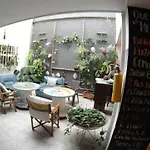 Básico Medellín Hostel