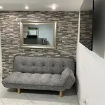Apartamento Cerca A Plaza Mayor En Medellin