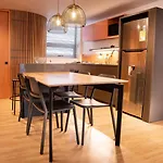 TOPÁ House Apartments by HOUSY HOST